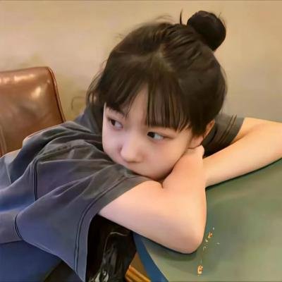 美女公寓封面